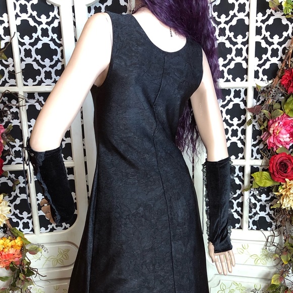 90s CYKXTEES Goth Morbid Thread Velvet Dress Tripp - Picture 5 of 7